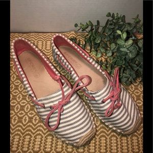 Women’s sperry  slip on shoes